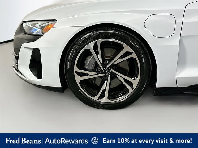 Used 2023 Audi e-tron GT Premium Plus w/ Performance Package AWD/4WD image 39
