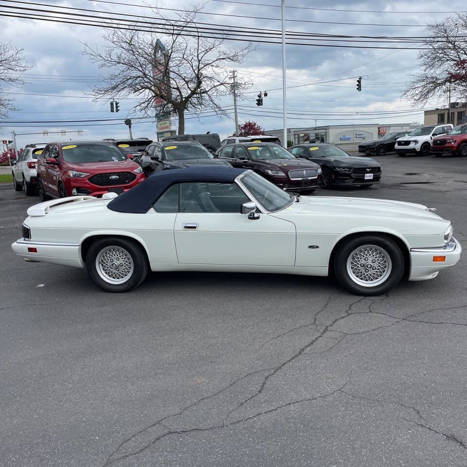 Used 1994 Jaguar XJS 4.0 Convertible RWD image 7