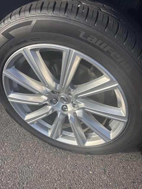 Used 2017 Volvo XC90 T6 Inscription w/ Vision Package image 11