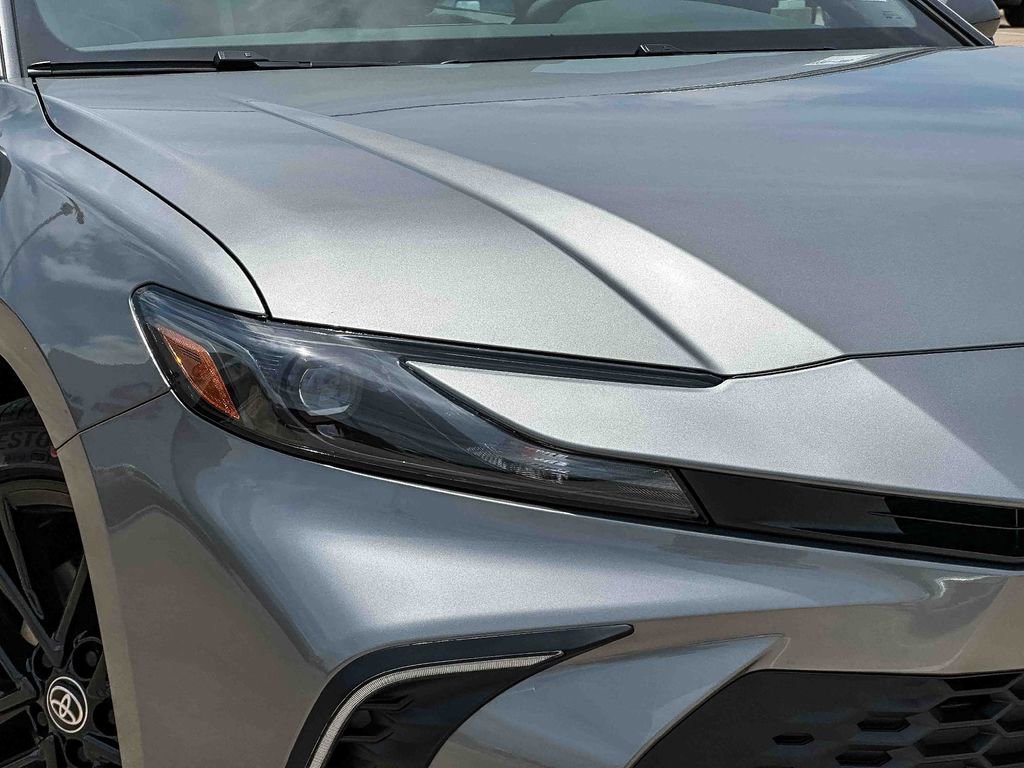 Used 2026 Toyota Camry LE FWD image 3