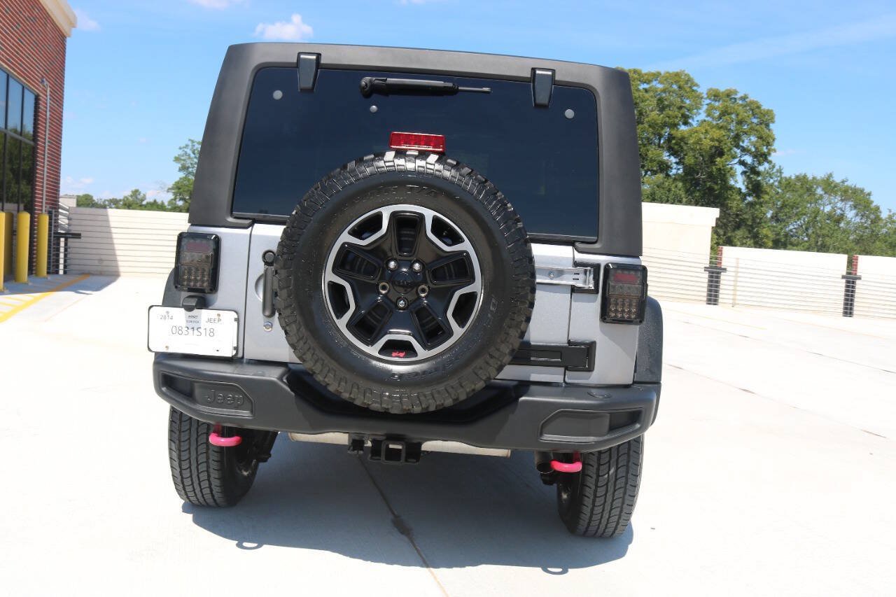 Used 2014 Jeep Wrangler Unlimited Rubicon AWD/4WD image 39