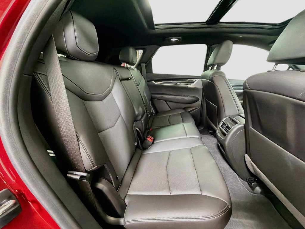 Used 2021 Cadillac XT5 Premium Luxury AWD/4WD image 30