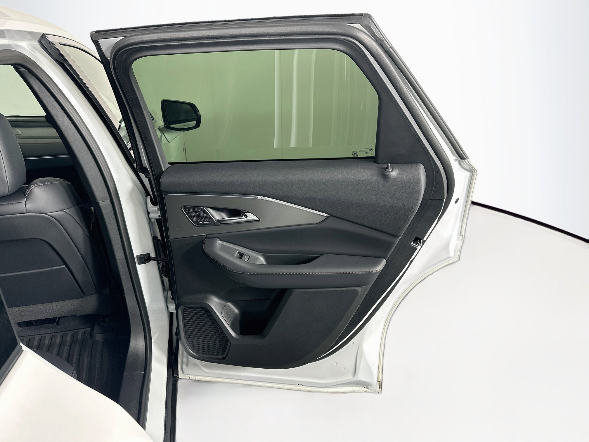 Used 2024 Acura ZDX A-Spec RWD image 29
