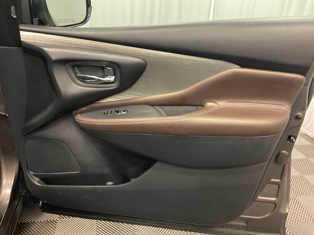 Used 2017 Nissan Murano SL AWD/4WD image 29