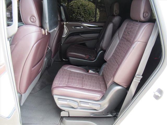 Certified 2023 Cadillac Escalade Sport Platinum AWD/4WD image 38