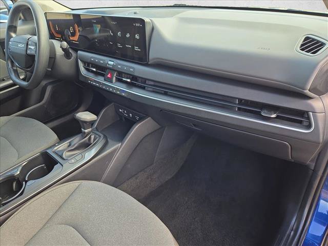 Used 2025 Kia K4 FWD image 20