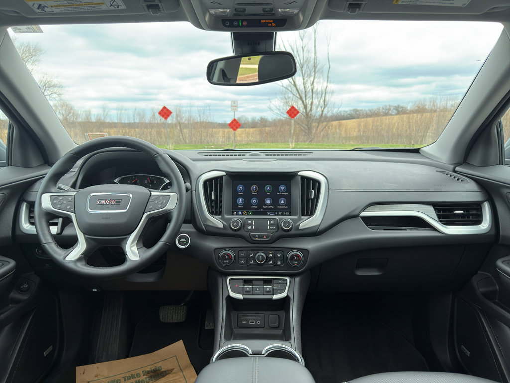 Used 2024 GMC Terrain SLT w/ Infotainment Package II AWD/4WD image 21