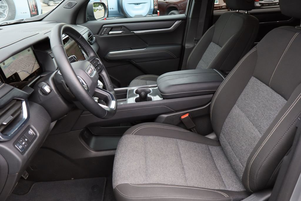 Certified 2025 GMC Acadia Elevation FWD image 22