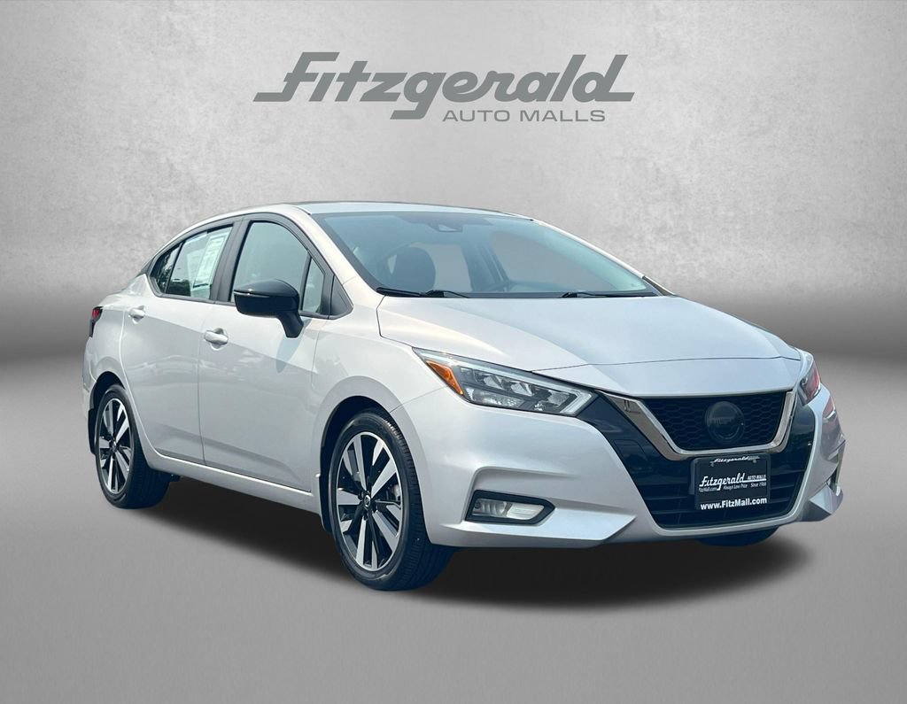 Used 2021 Nissan Versa SR w/ Electronics Package FWD image 1