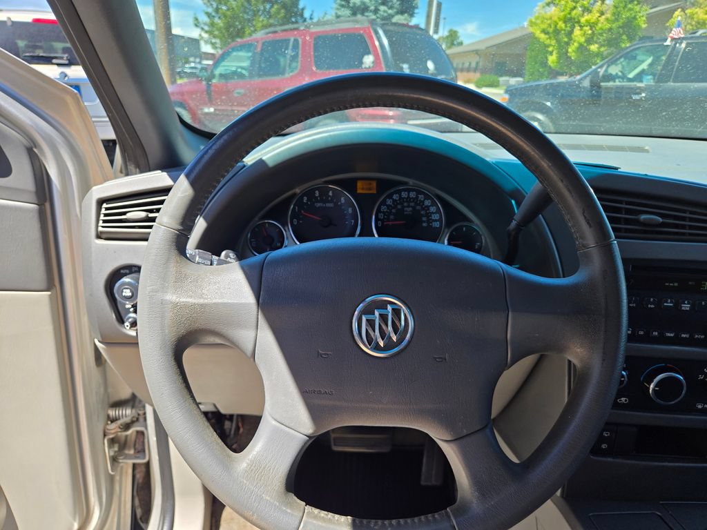 Used 2005 Buick Rendezvous AWD image 16