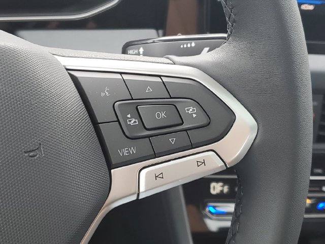 New 2026 Volkswagen Jetta SE FWD image 15