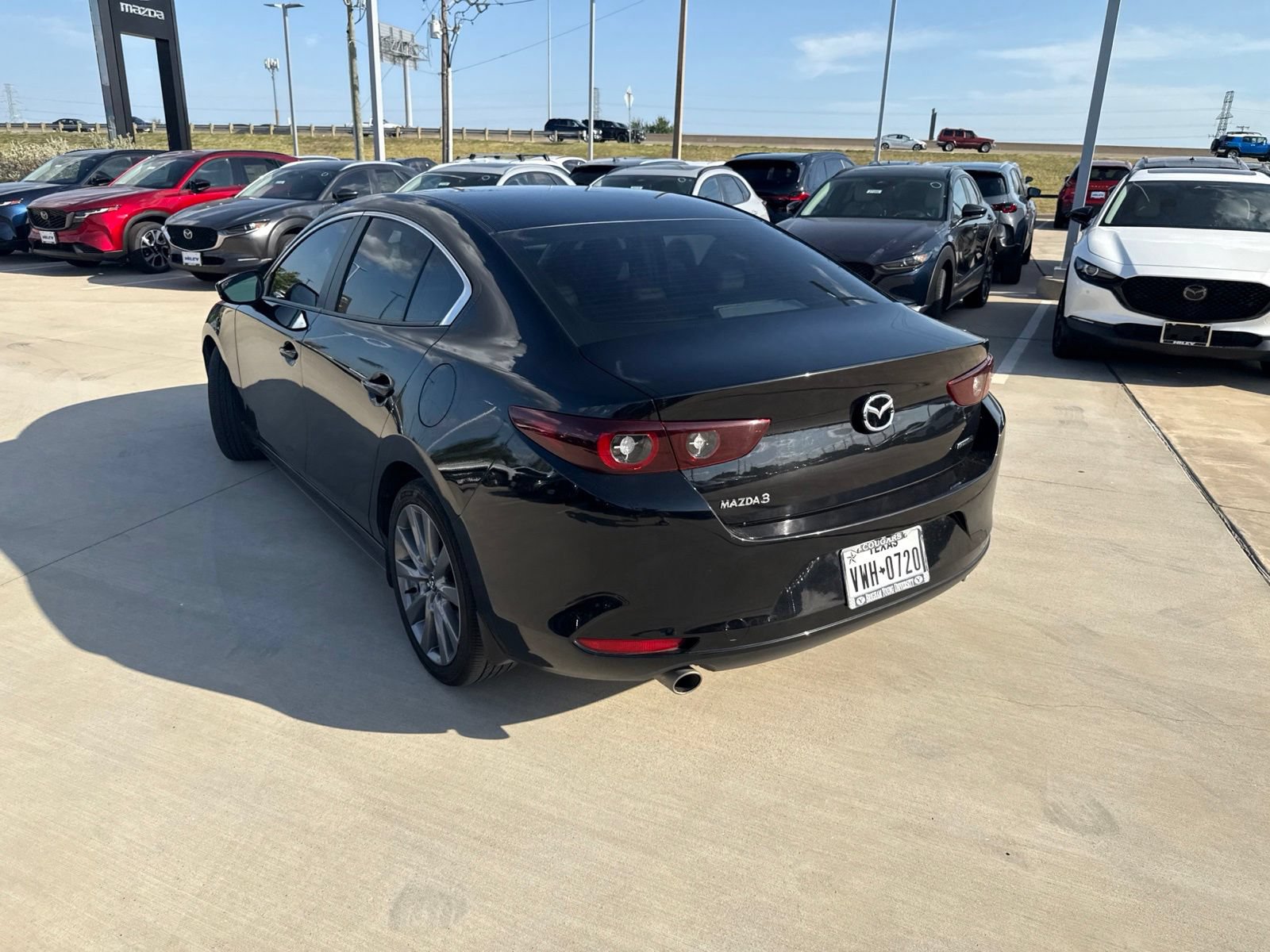 Used 2024 MAZDA MAZDA3 s FWD image 7