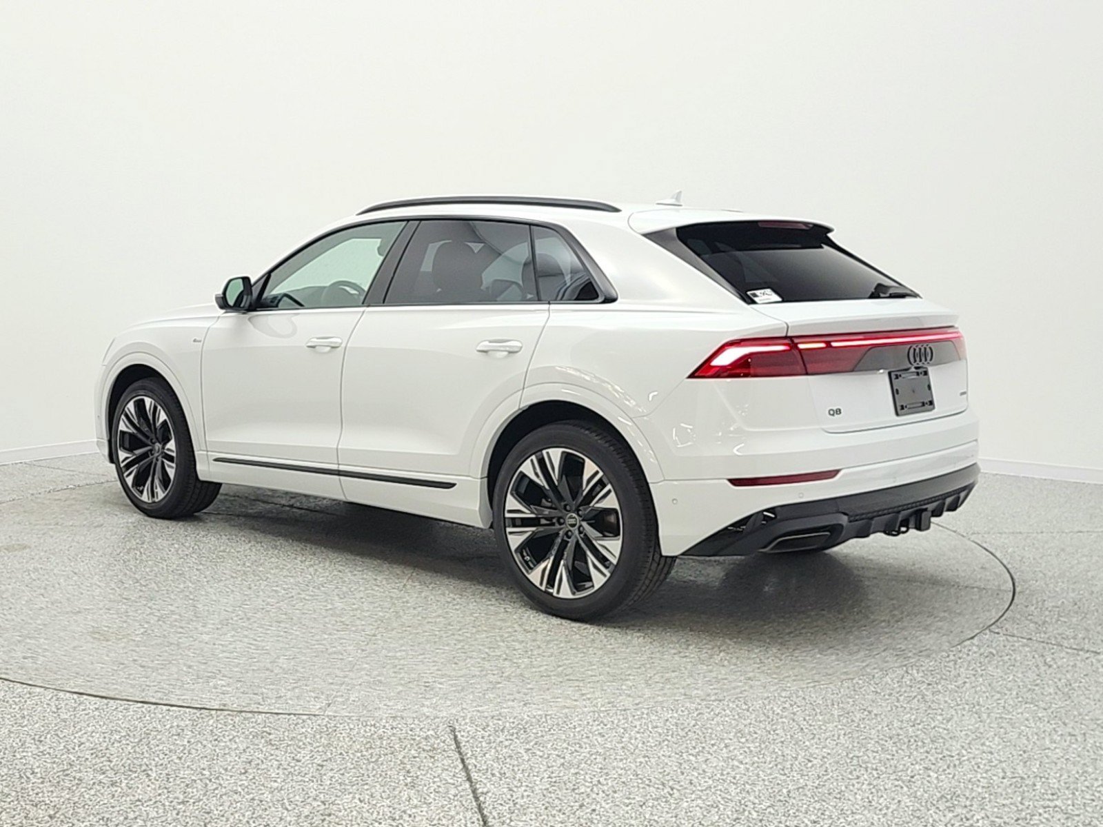 New 2026 Audi Q8 Premium Plus AWD/4WD image 7