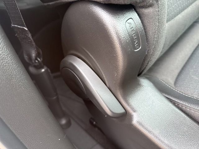 Used 2021 Buick Encore GX Preferred w/ Cold Weather Comfort Package image 50