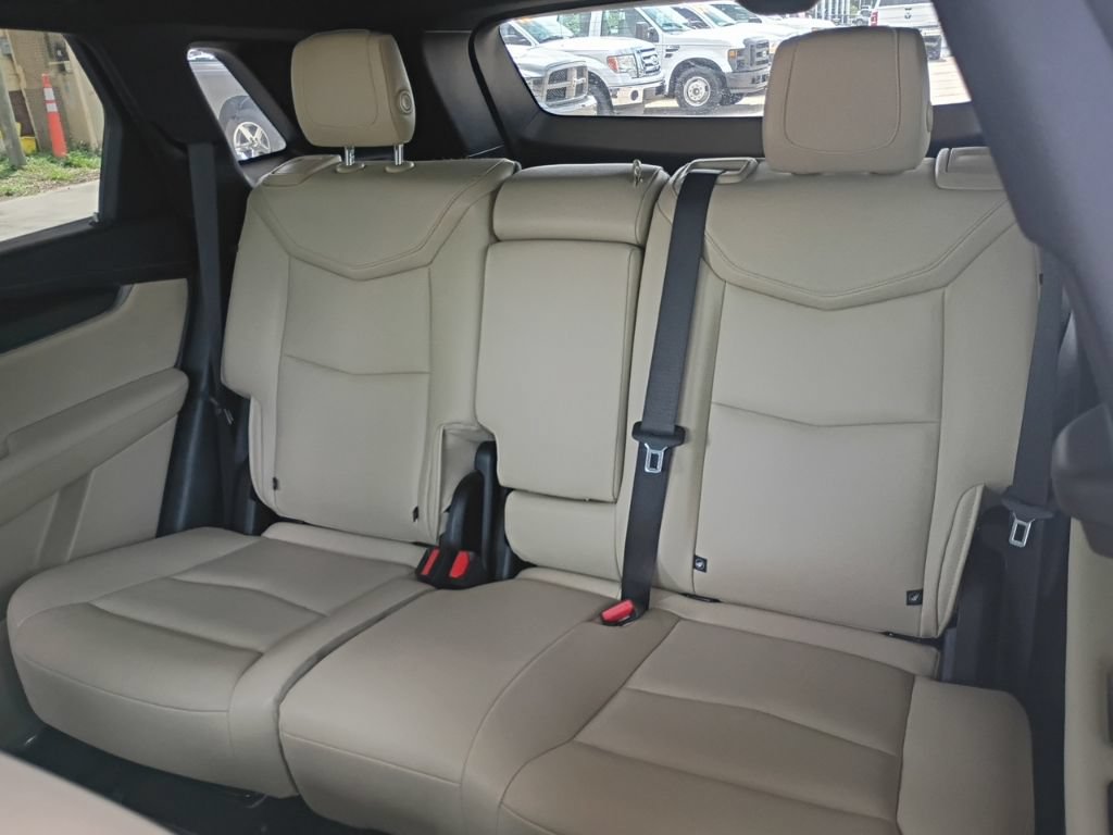 Used 2019 Cadillac XT5 FWD image 30