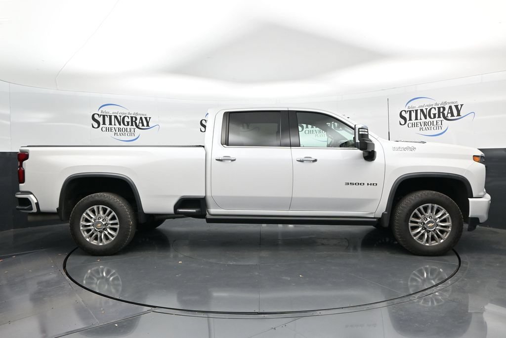 Used 2023 Chevrolet Silverado 3500 High Country AWD/4WD image 8
