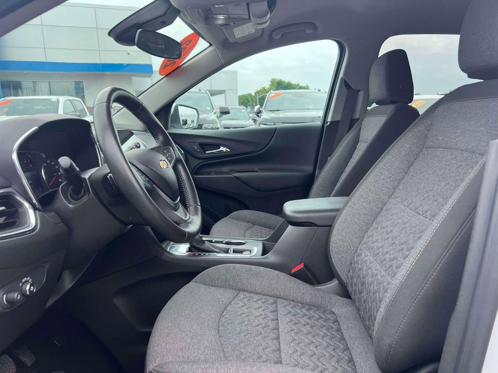 Used 2022 Chevrolet Equinox LT FWD image 15