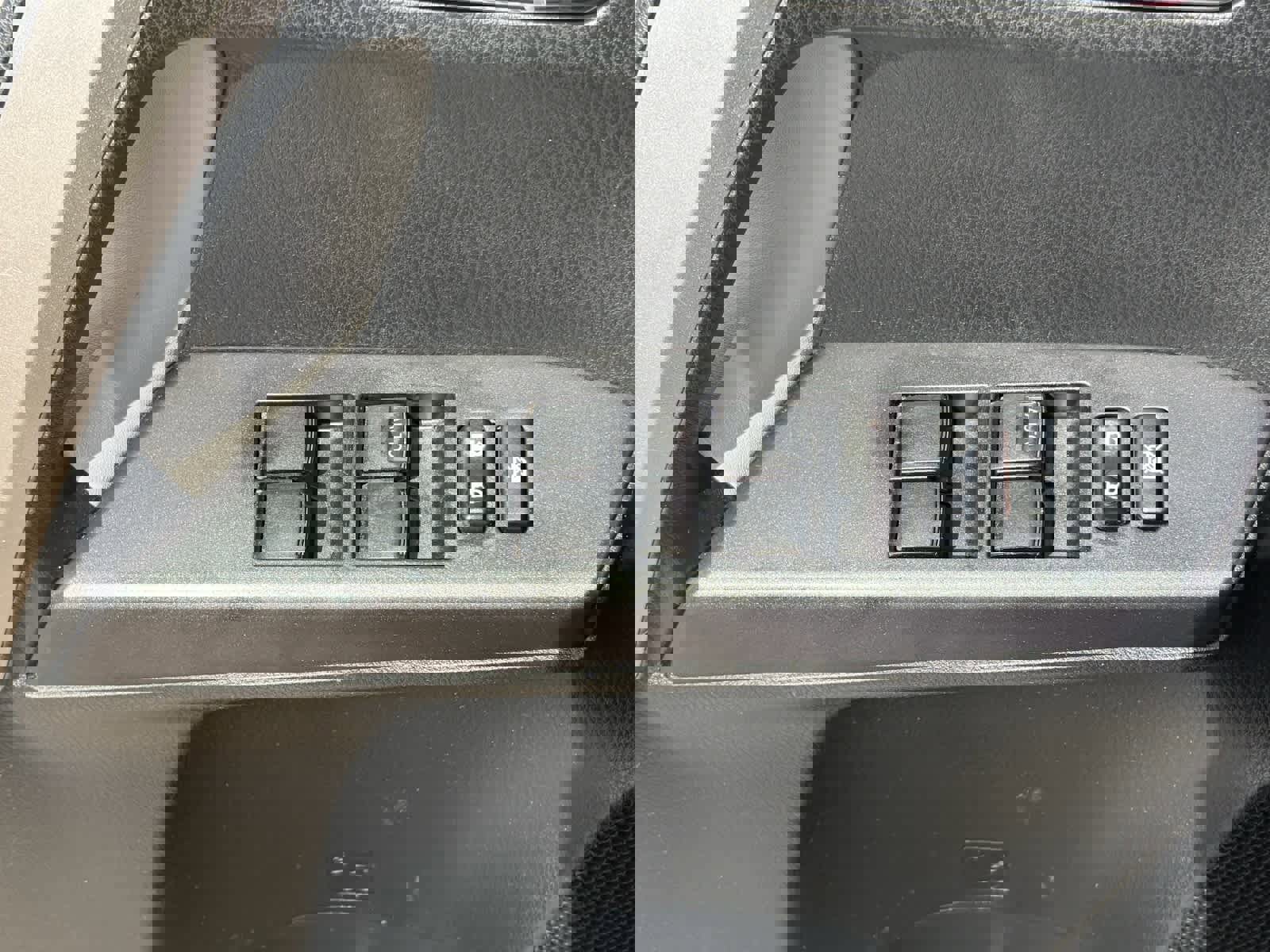 Used 2017 Toyota RAV4 XLE image 14