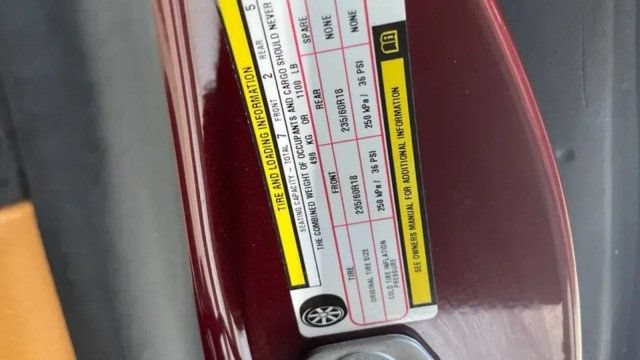 Used 2021 Chrysler Pacifica Pinnacle FWD image 20