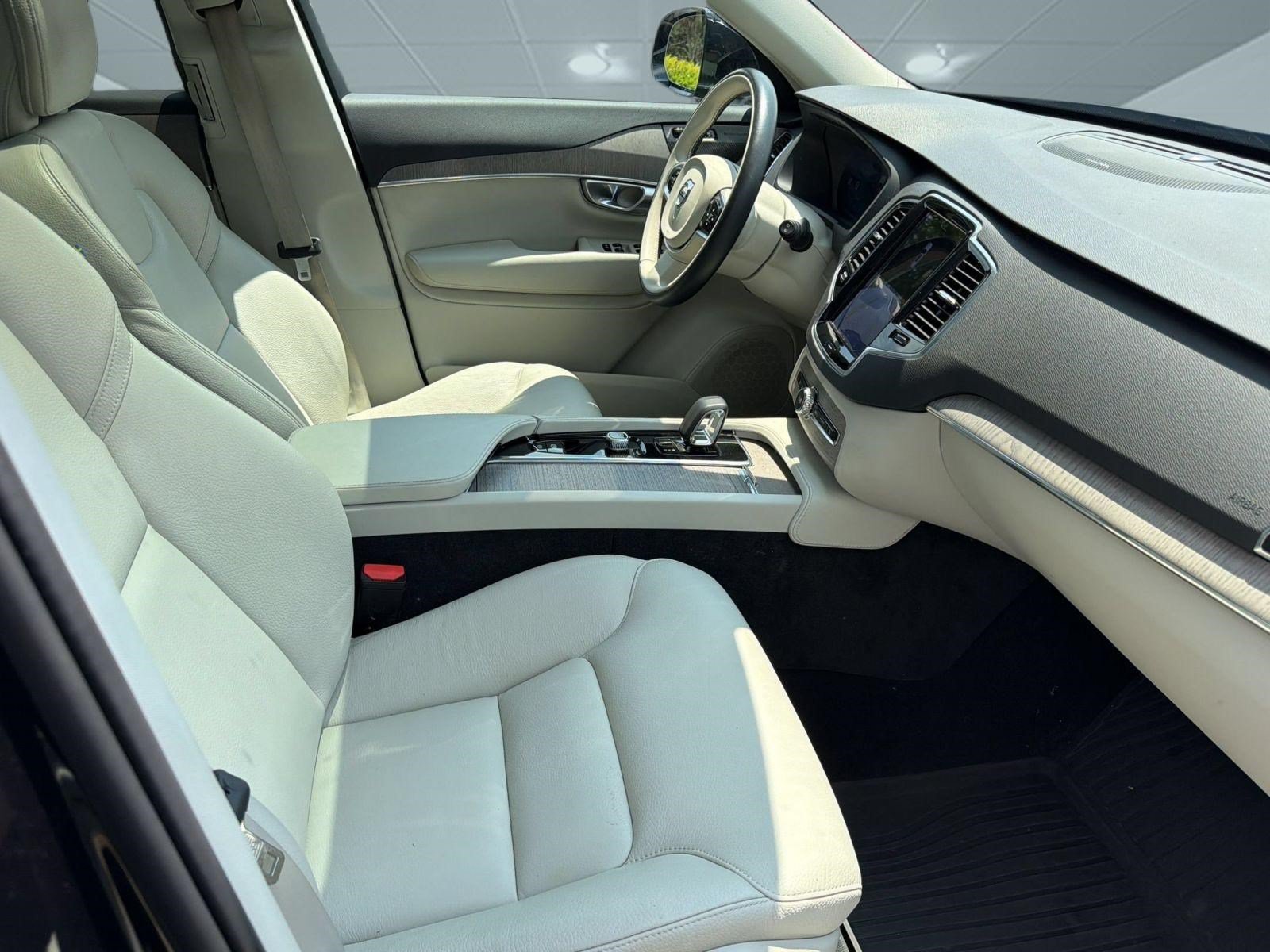 Certified 2023 Volvo XC90 B6 Plus w/ Protection Package AWD/4WD image 24