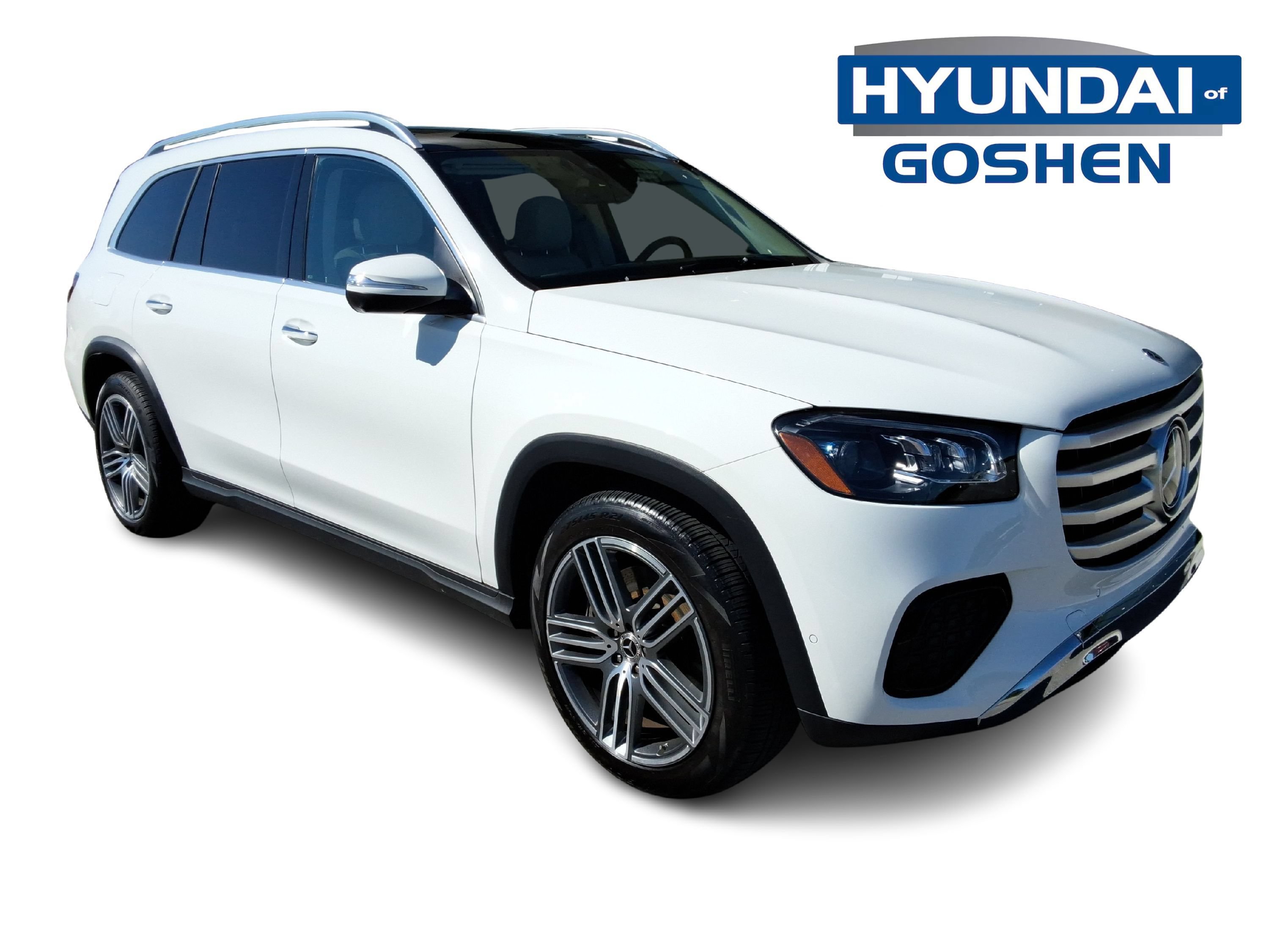 Used 2024 Mercedes-Benz GLS 450 4MATIC image 3