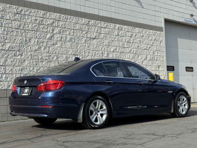 Used 2011 BMW 528i Sedan RWD image 3