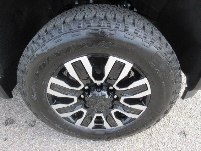 New 2026 GMC Sierra 2500 Denali Ultimate AWD/4WD image 9