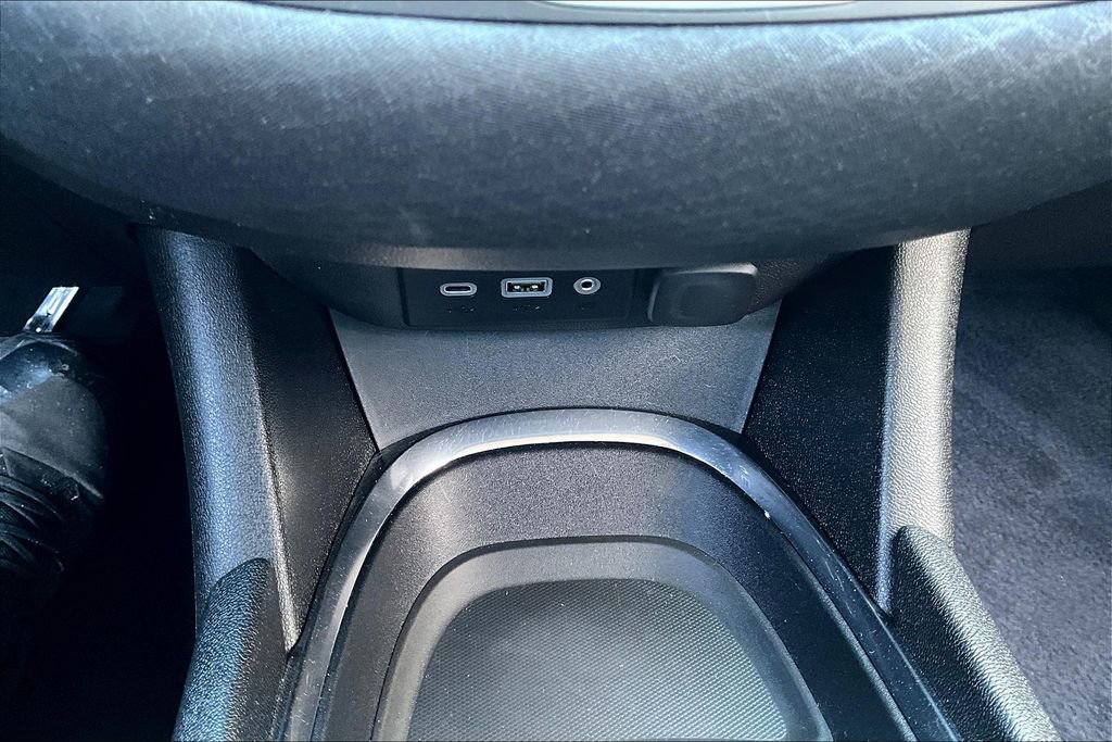 Used 2023 Chevrolet Malibu LT image 16