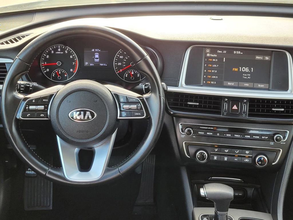 Used 2020 Kia Optima S image 16