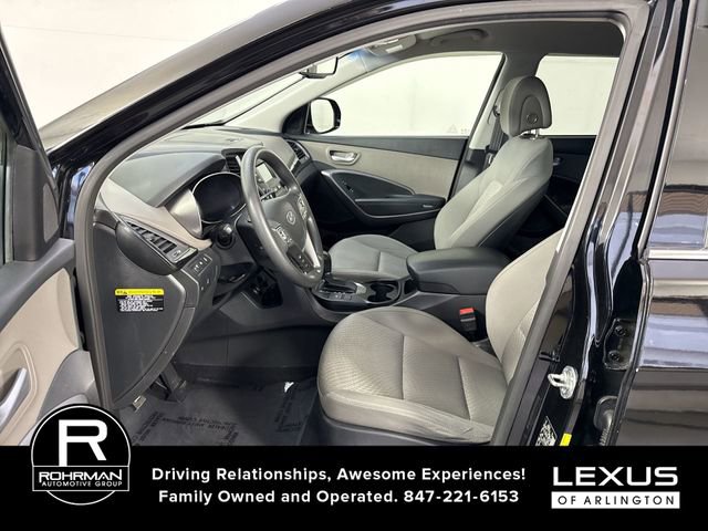 Used 2016 Hyundai Santa Fe SE AWD/4WD image 4