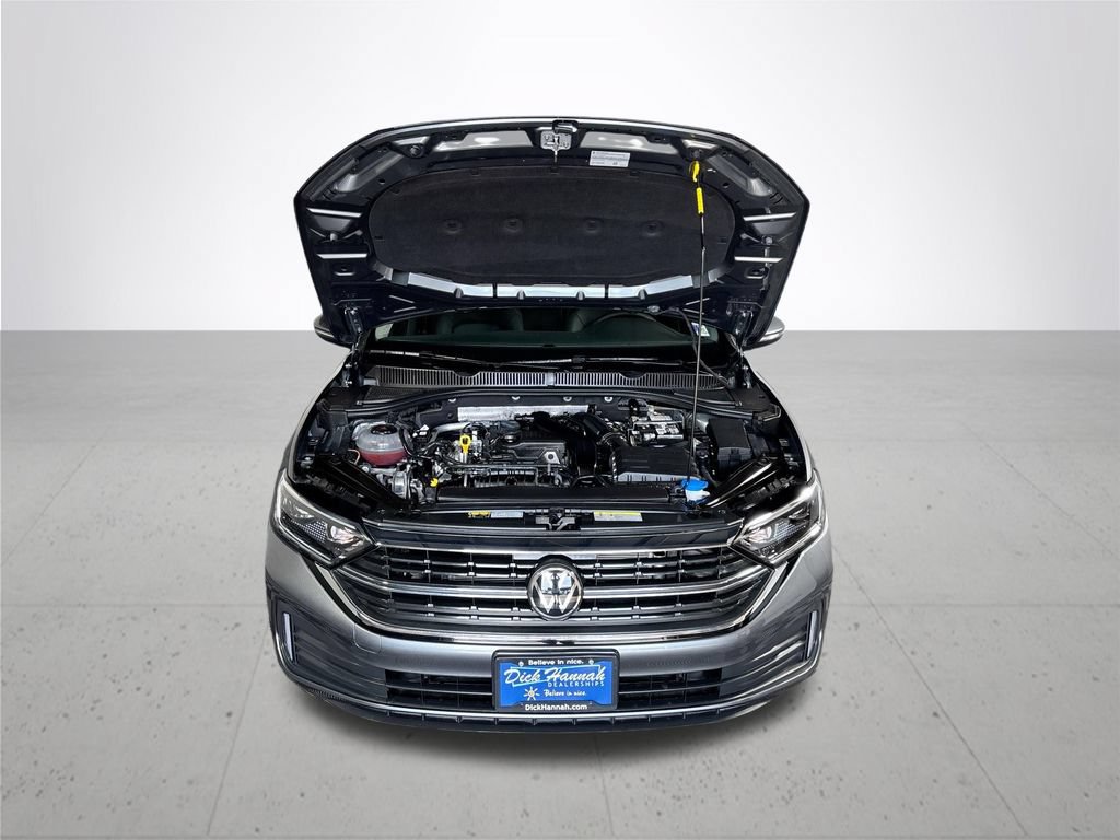 Certified 2024 Volkswagen Jetta SEL FWD image 24