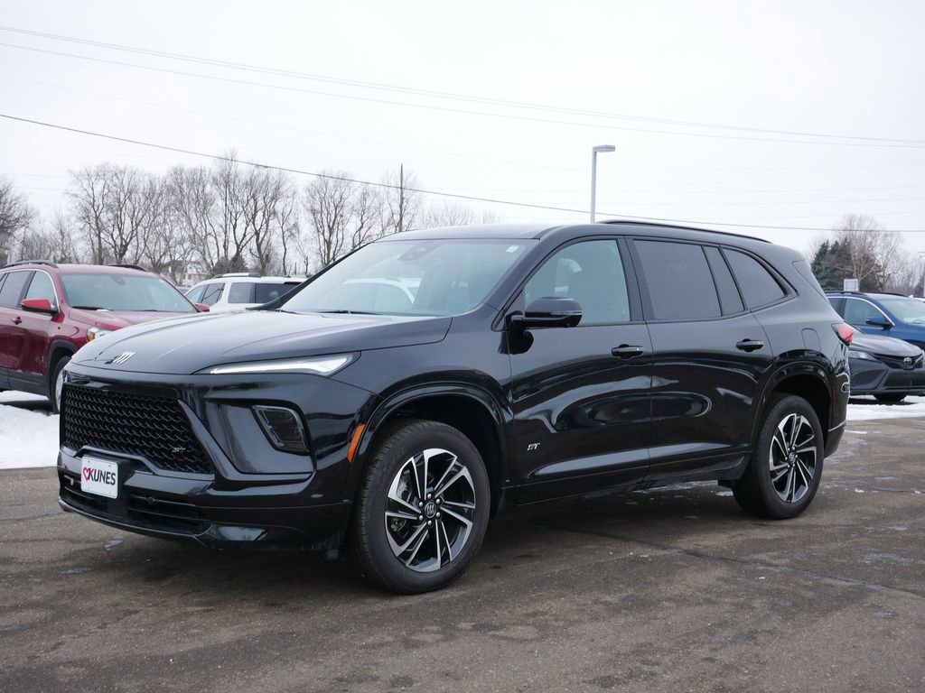 Used 2025 Buick Enclave Sport Touring image 3