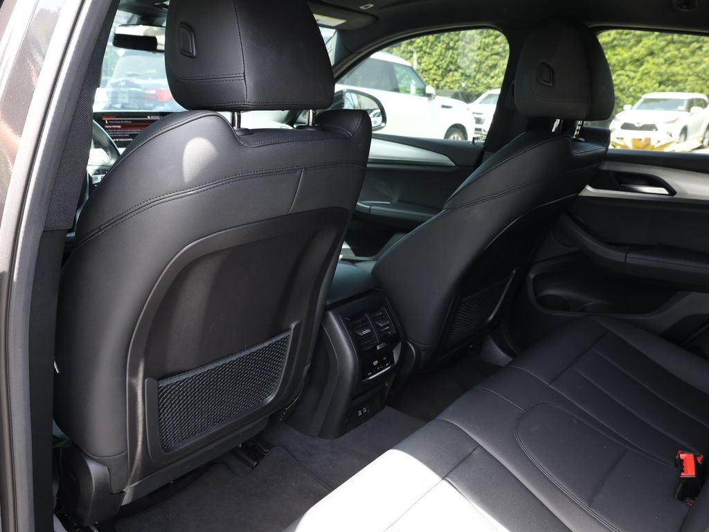 Used 2021 BMW X4 xDrive30i w/ Premium Package AWD/4WD image 19