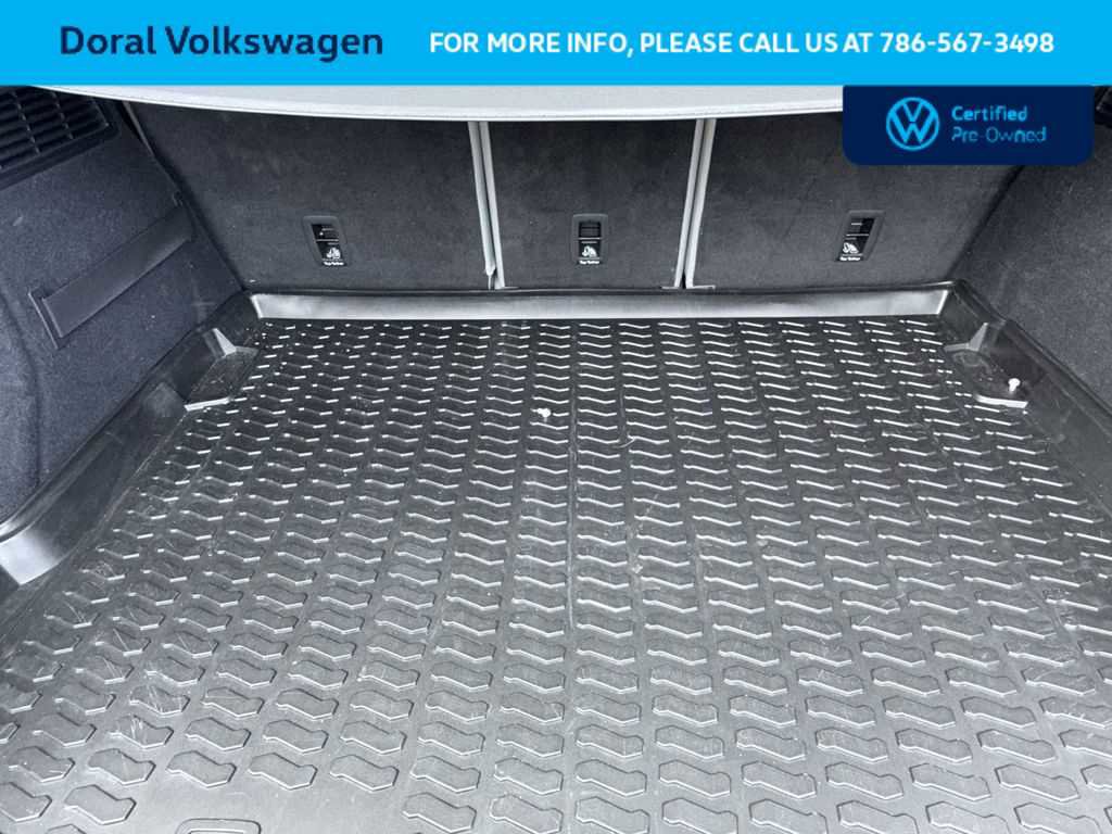 Used 2023 Audi Q5 2.0T Premium w/ Convenience Package image 25