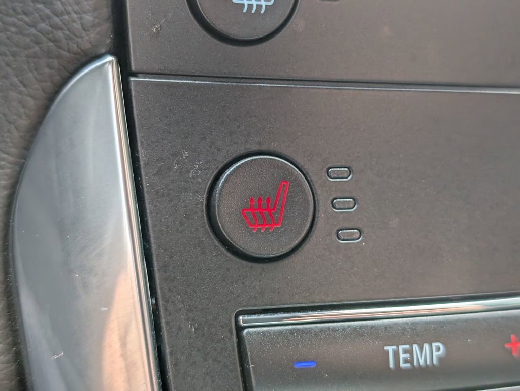 Used 2020 Ford Edge Titanium FWD image 33