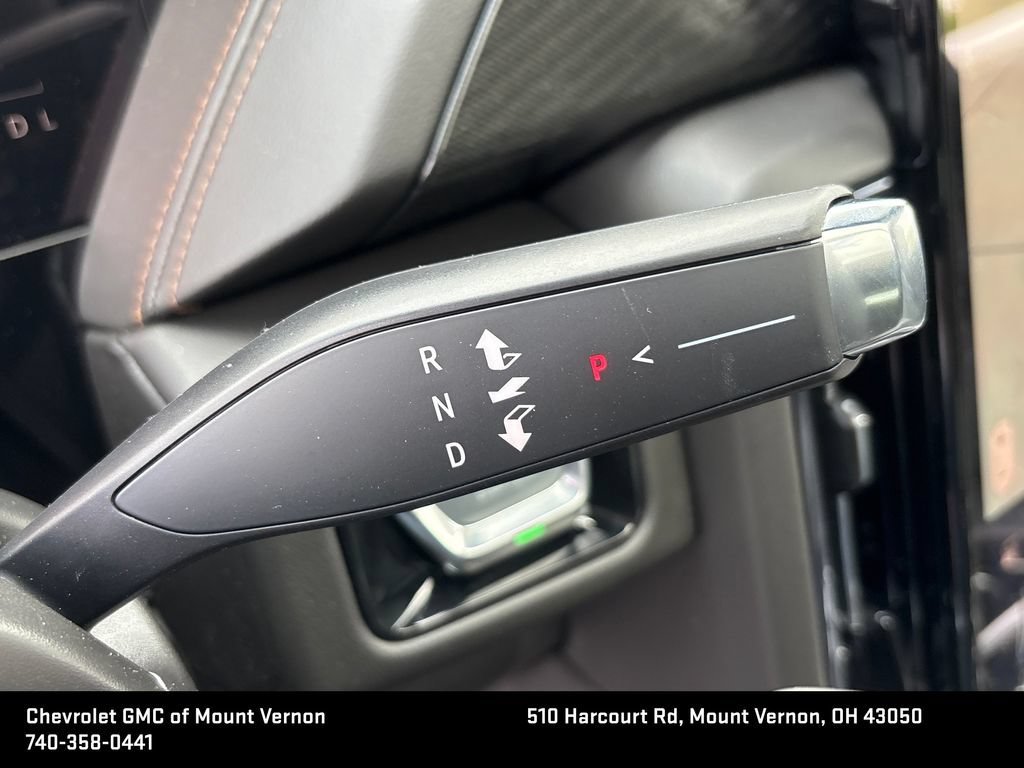 New 2026 GMC Yukon XL AT4 w/ AT4 Premium Plus Package AWD/4WD image 30