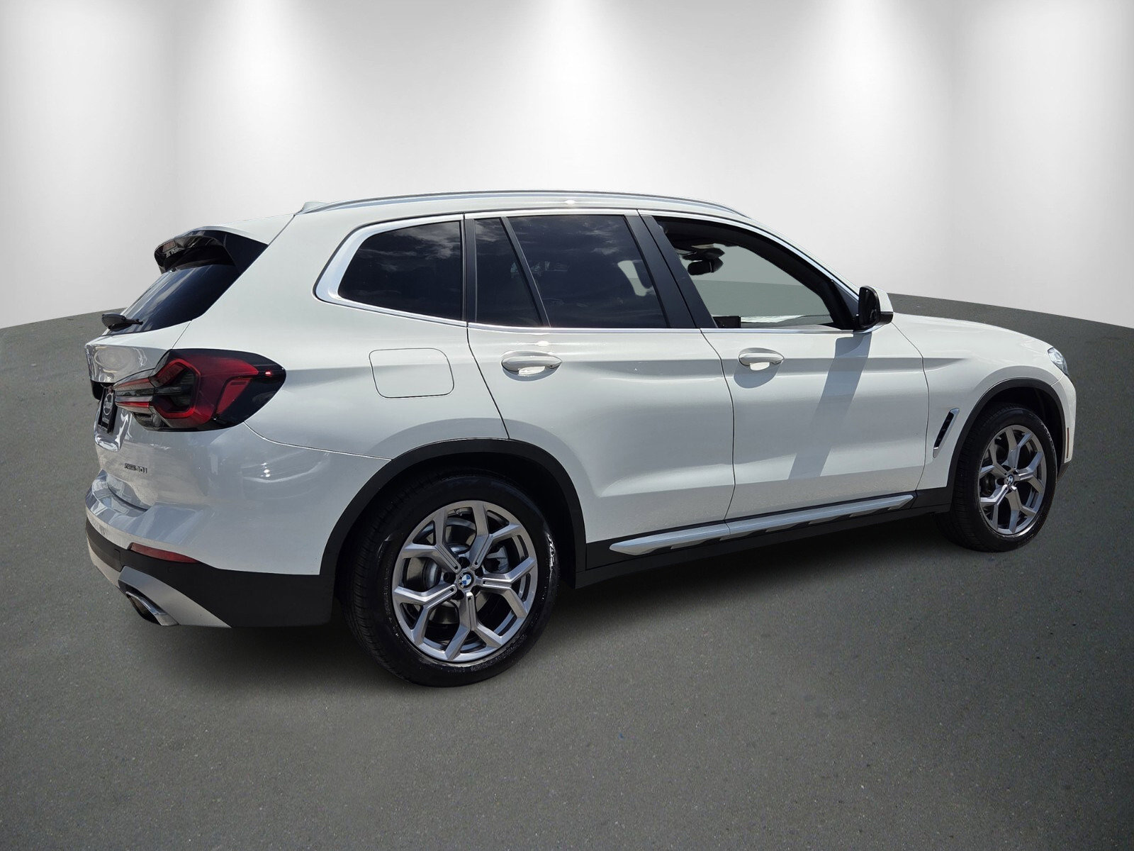 Used 2022 BMW X3 xDrive30i w/ Convenience Package image 7