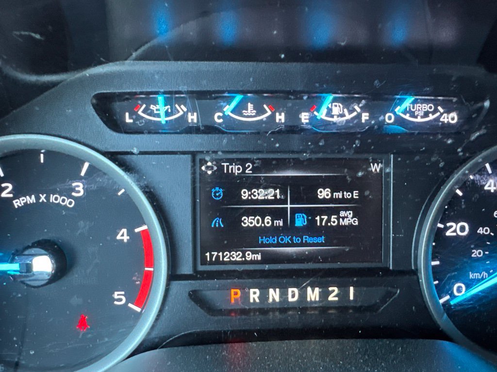 Used 2017 Ford F250 XLT AWD/4WD image 9