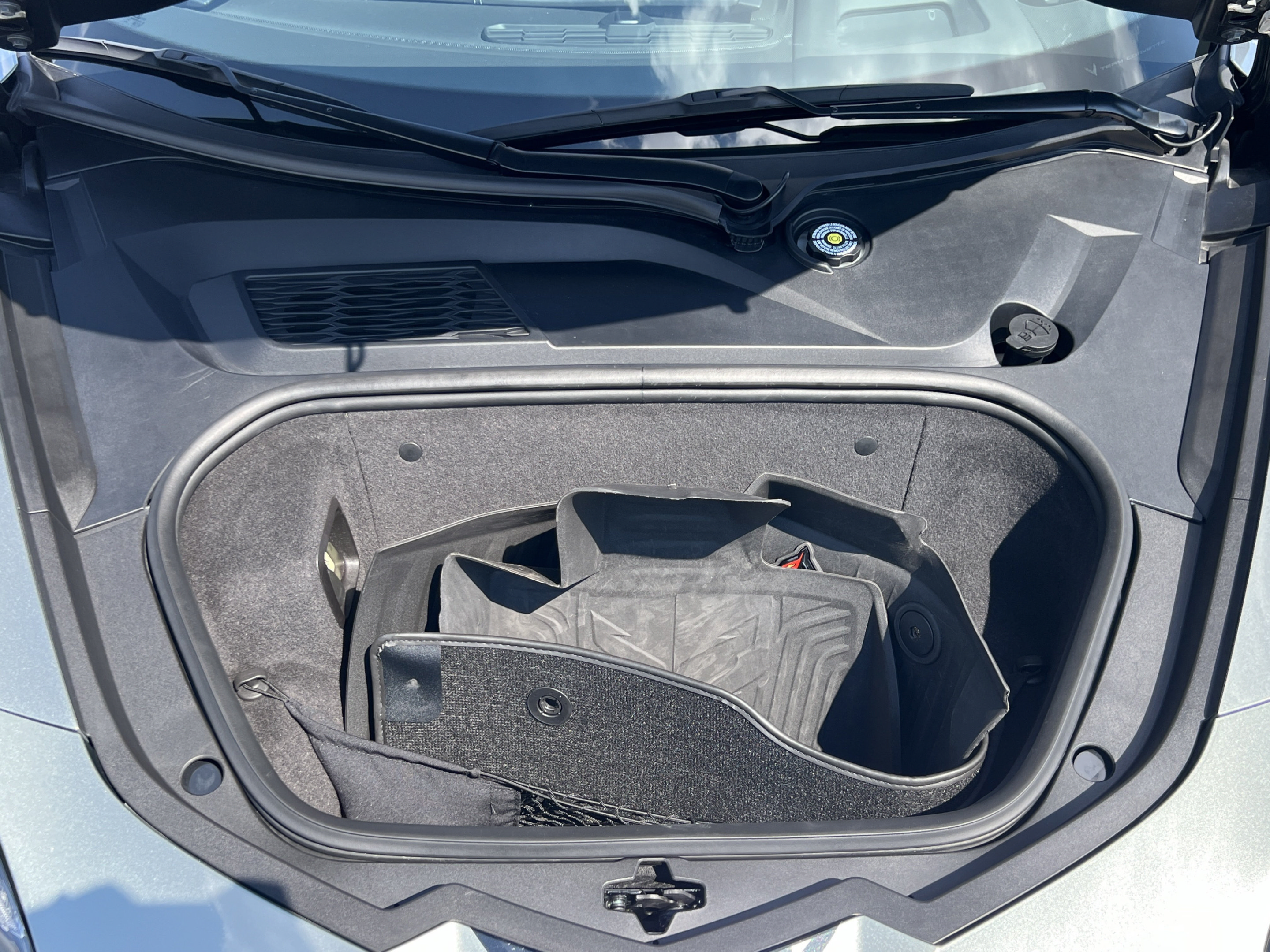 Used 2022 Chevrolet Corvette Stingray Preferred Conv w/ Z51 Performance Package RWD image 27