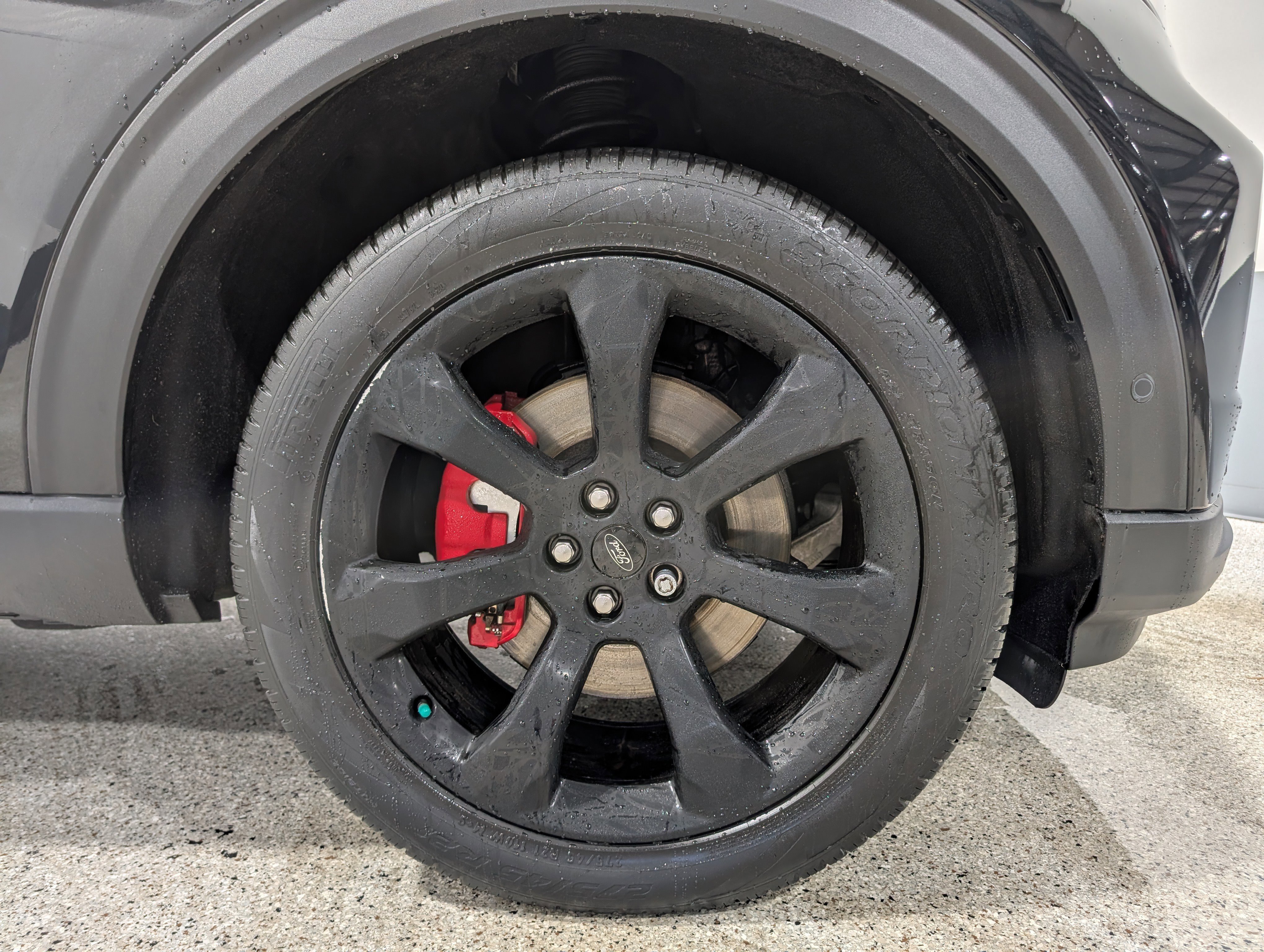 Used 2021 Ford Explorer ST w/ ST Street Pack image 12