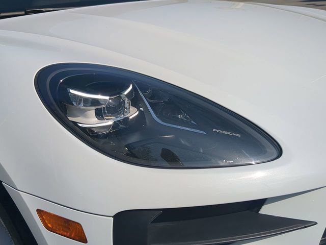 Used 2019 Porsche Macan AWD/4WD image 11