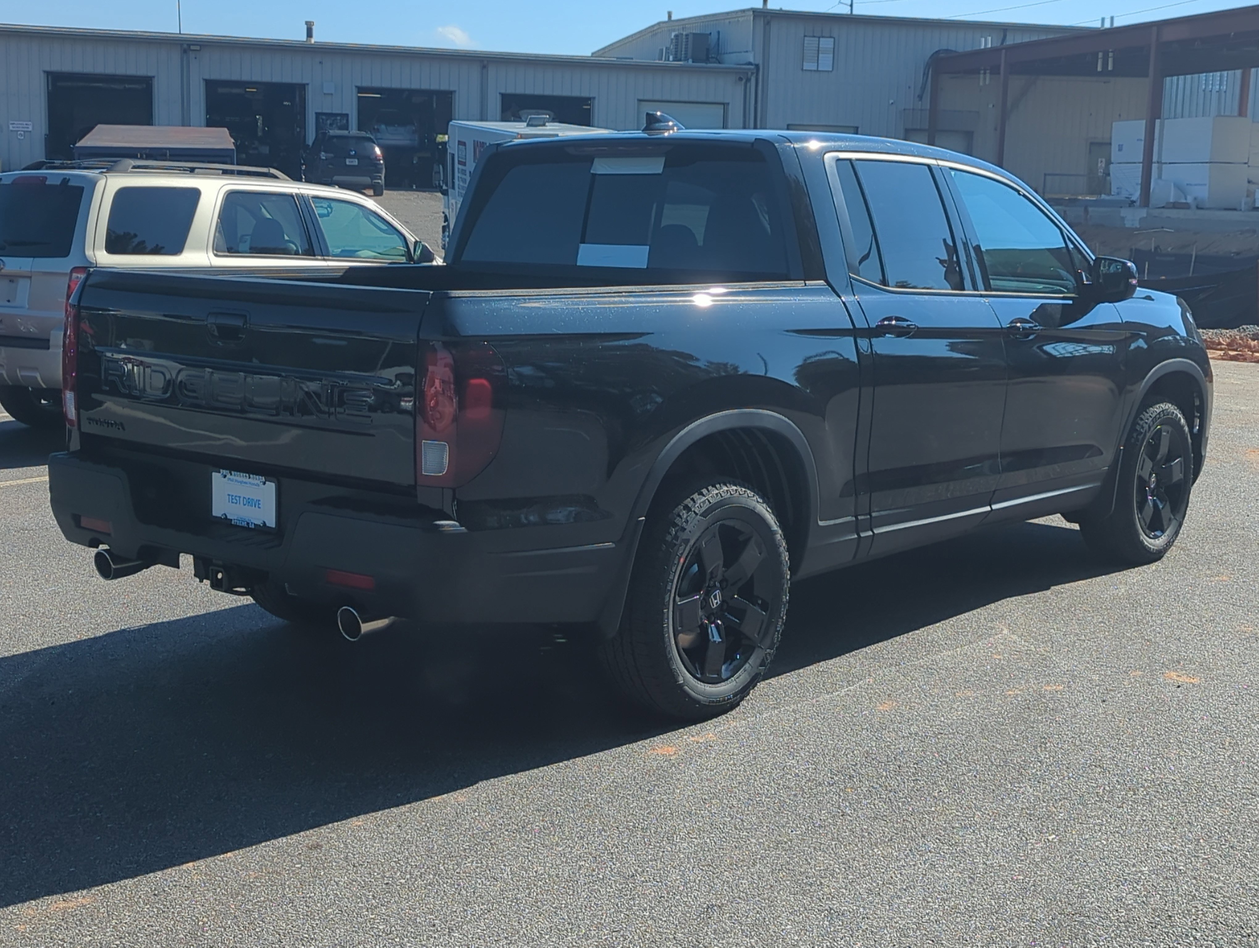 New 2026 Honda Ridgeline Black Edition image 4