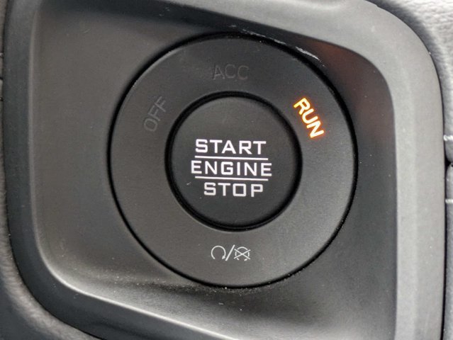 Certified 2026 Jeep Wrangler Unlimited Sahara AWD/4WD image 30