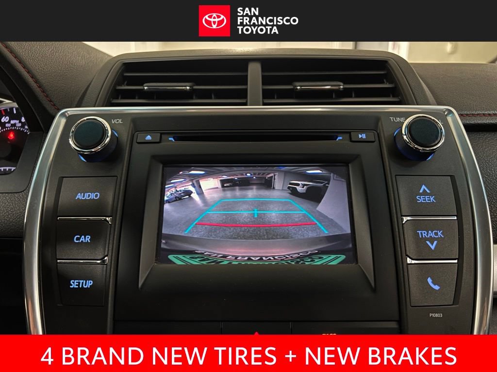 Used 2015 Toyota Camry SE FWD image 25