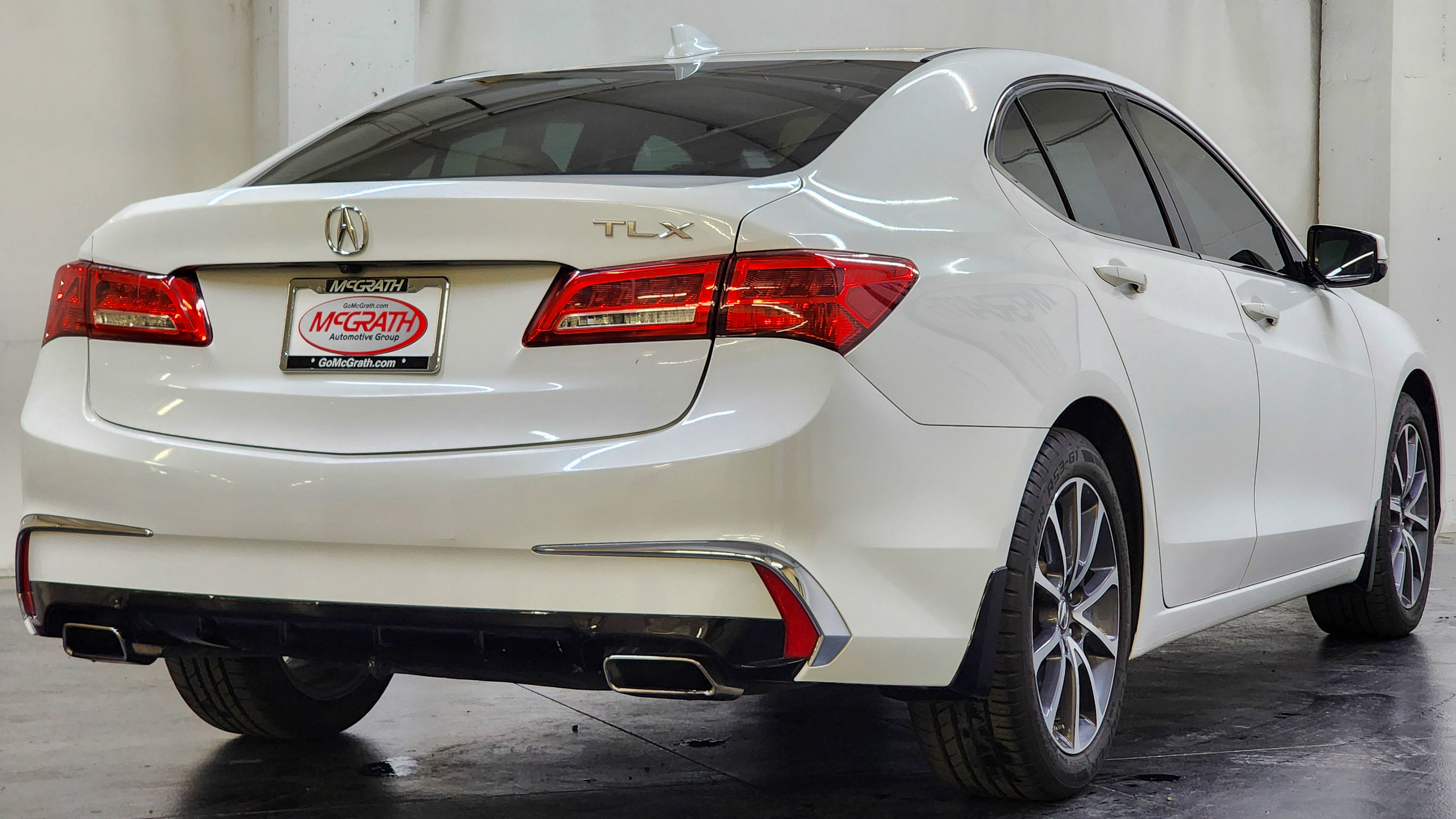 Used 2018 Acura TLX V6 image 5