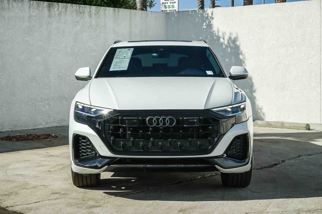 Used 2023 Audi Q8 Premium Plus w/ Premium Plus Package AWD/4WD image 2