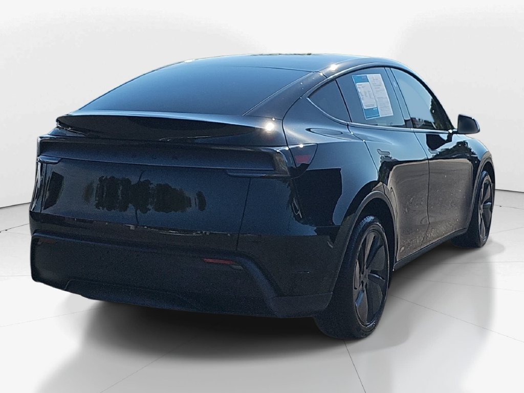 Used 2026 Tesla Model Y 2WD image 6