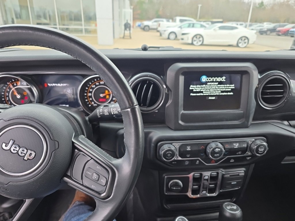 Used 2021 Jeep Wrangler Unlimited Sport w/ Technology Group image 15