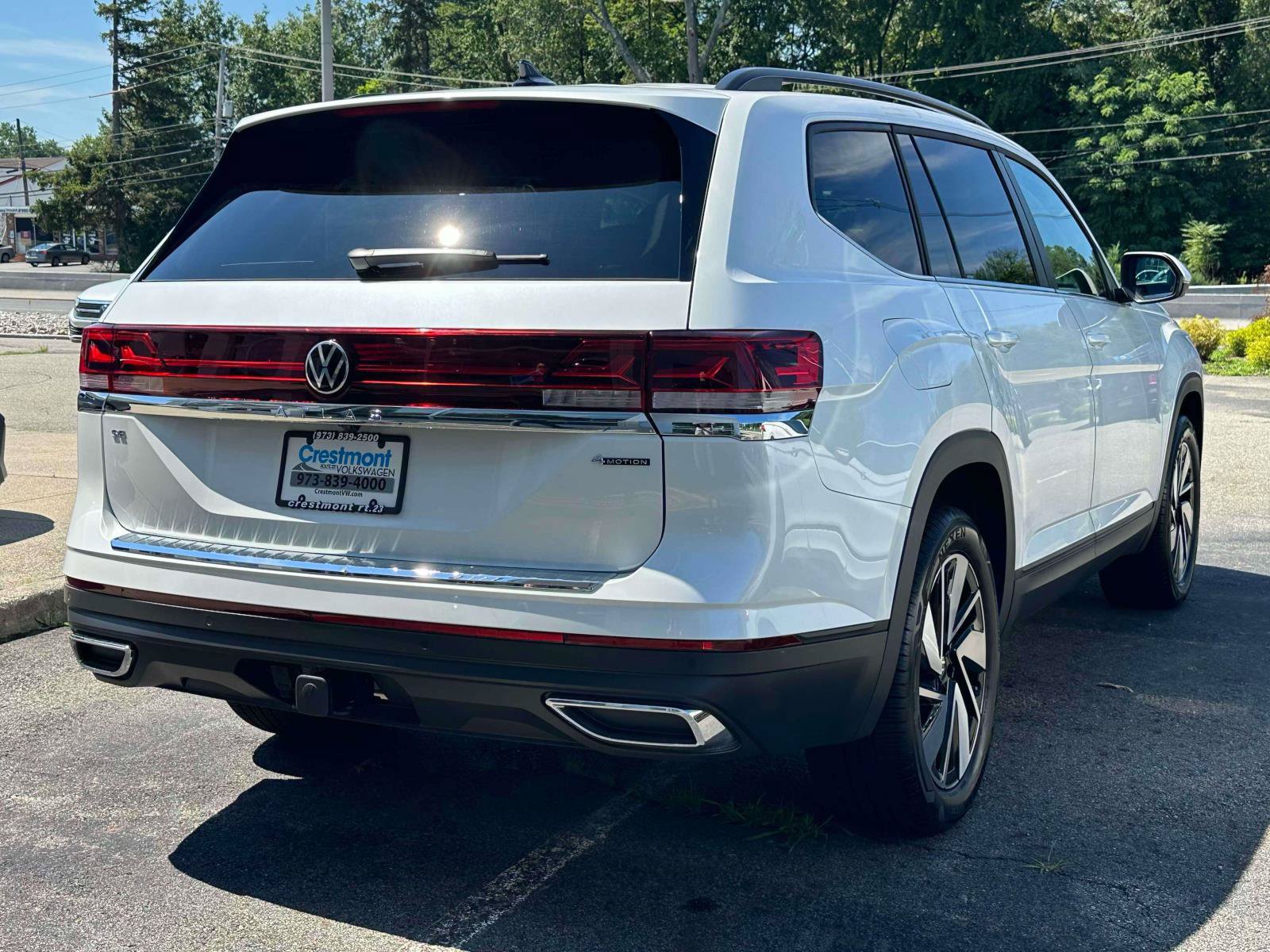 Used 2026 Volkswagen Atlas SE AWD/4WD image 3