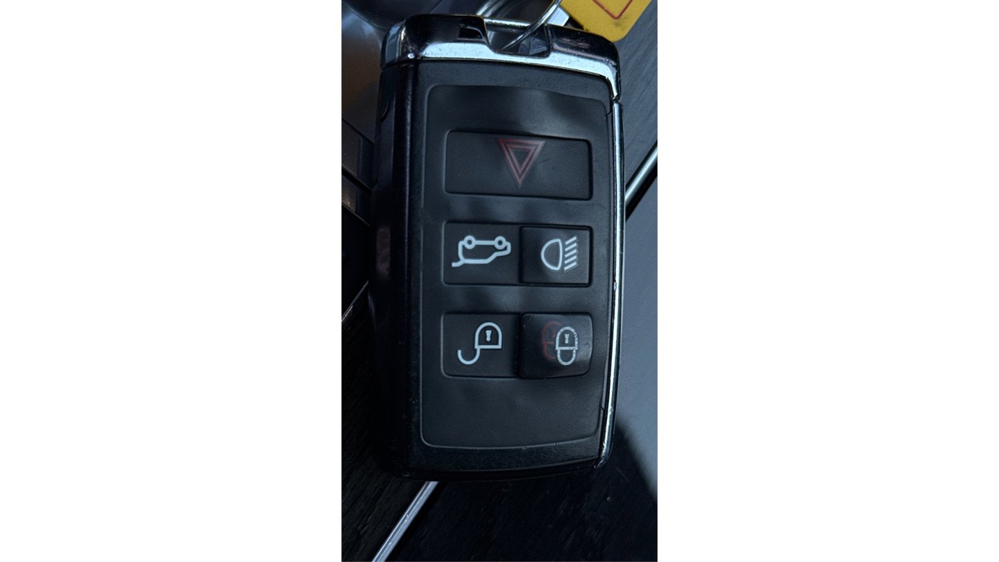 Used 2019 Land Rover Range Rover Sport Supercharged AWD/4WD image 37